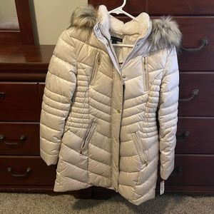 Preston & York NWT cream jacket with fur hood